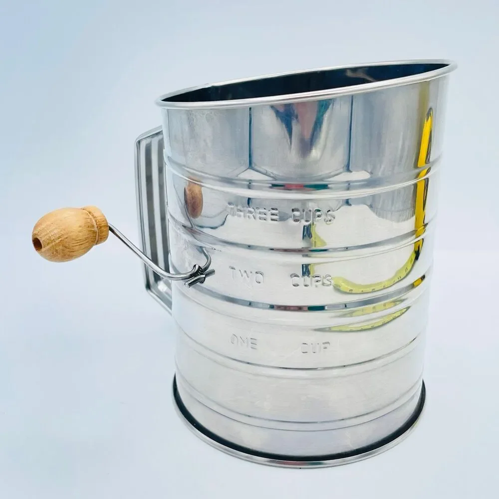 Bellemain 3-Cup Stainless Steel Flour Sifter - Hand Crank - Vintage Kitchen Deco